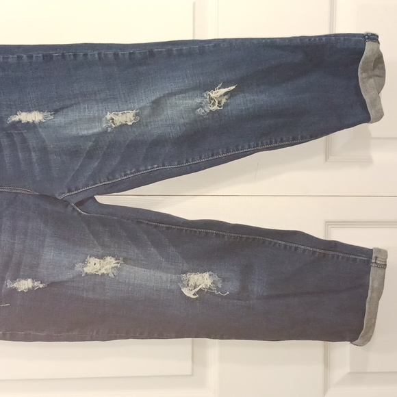 CATO classic stretch crop capri jeans - 14 - dark denim - distressed - Picture 4 of 7